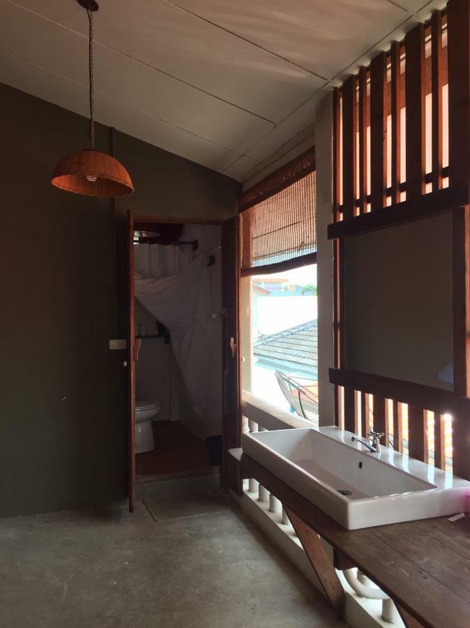 Baan Rare Guesthouse Udon Thani Bagian luar foto